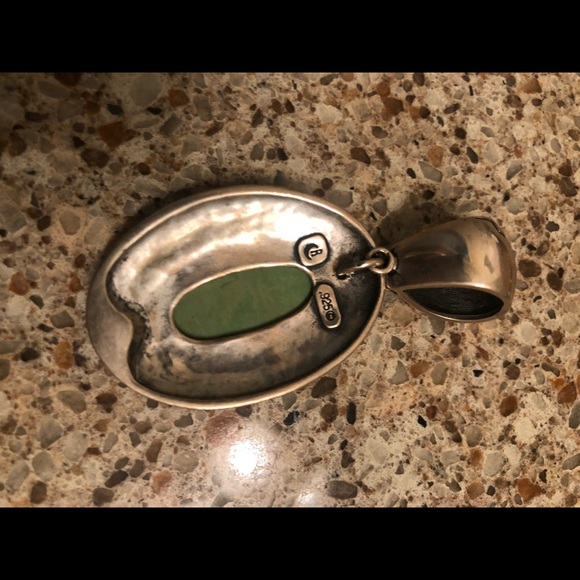 Pendent - Picture 2 of 2